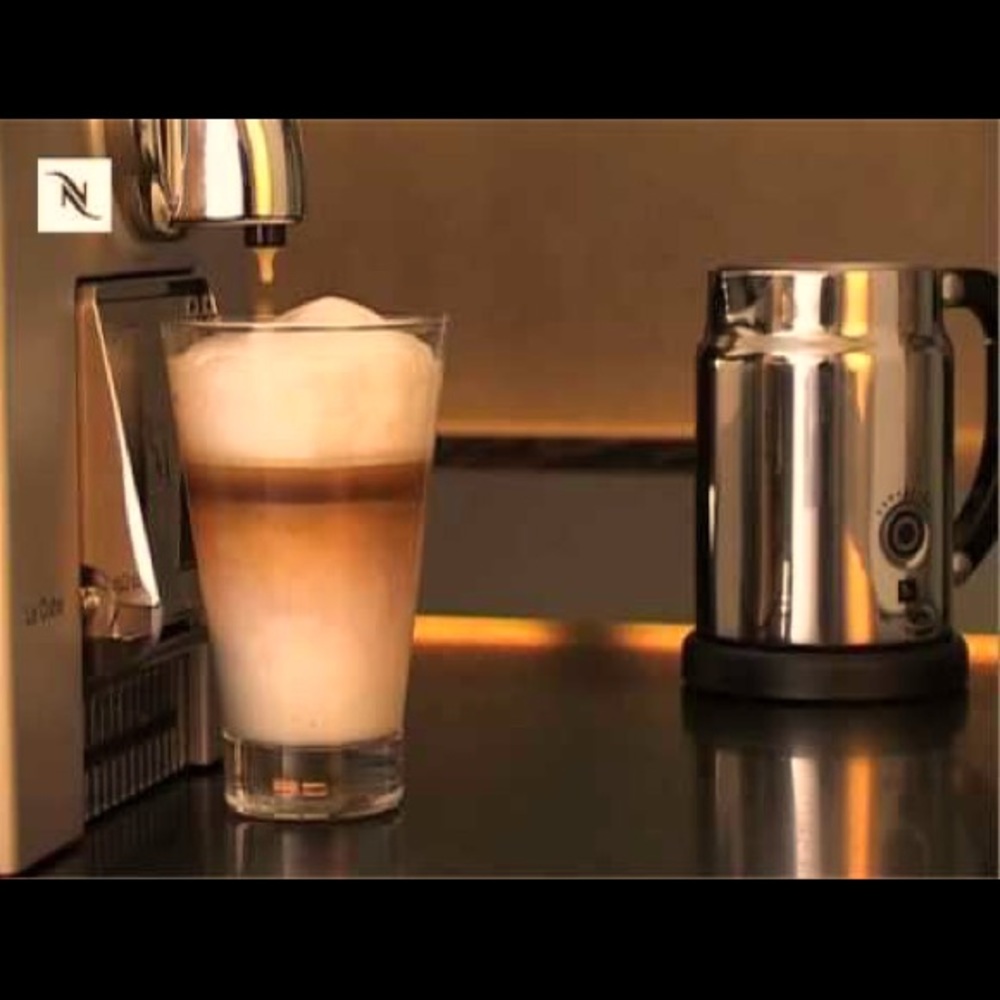 Nespresso Aeroccino Plus +